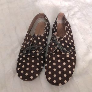 Olukai Pakele Nui Flat Lace Up Fur Polka Dot Shoes